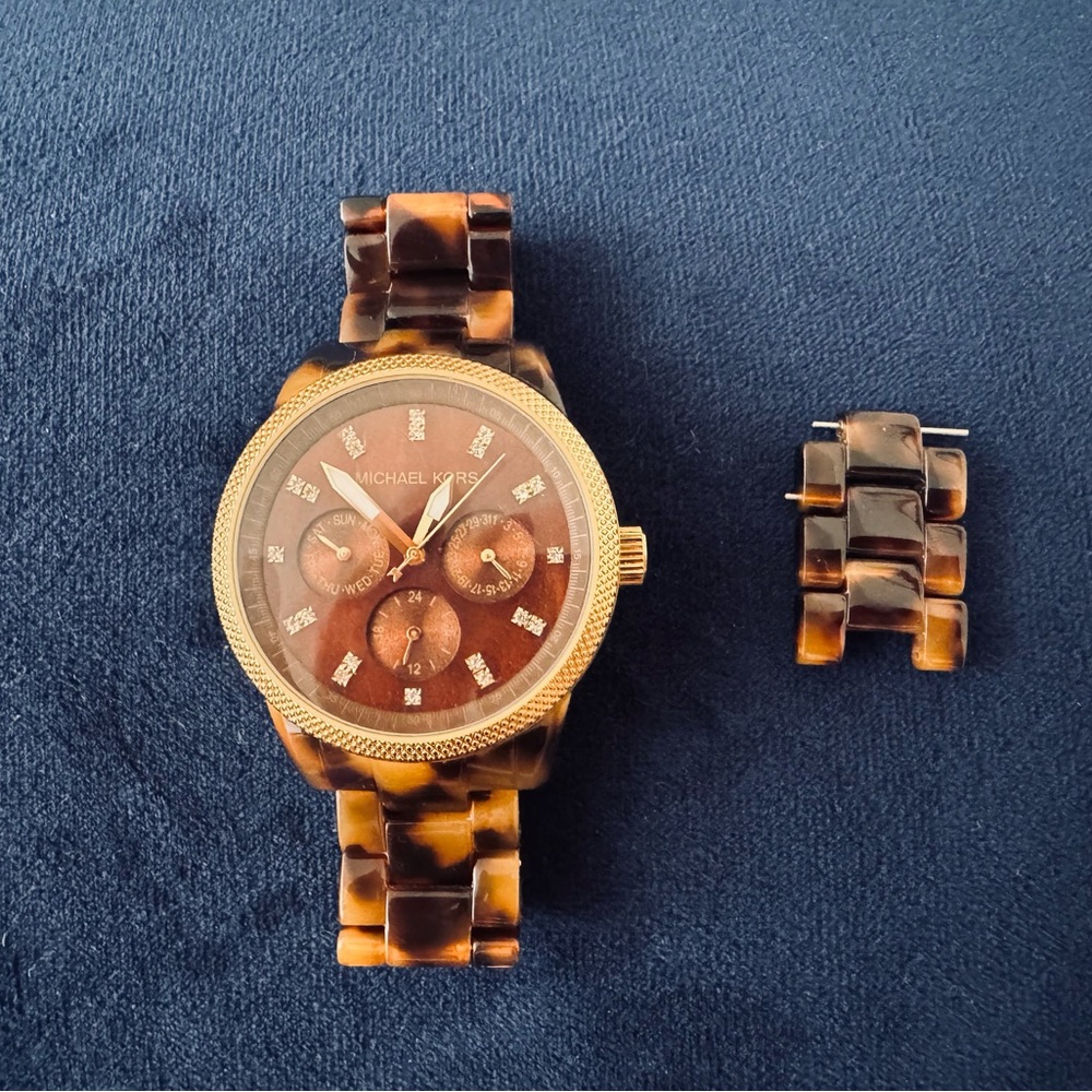 MICHAEL KORS MK-5038 JET SET TORTOISE SHELL WATCH